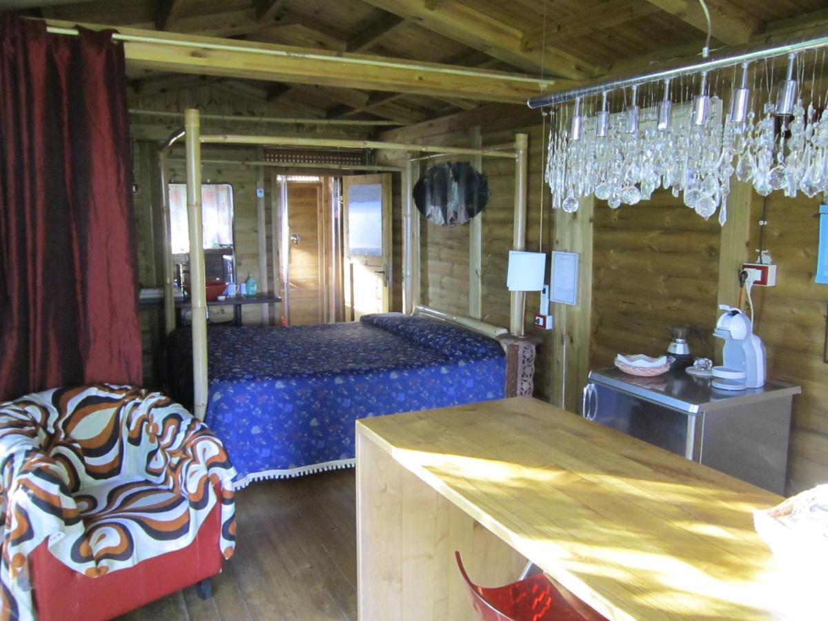 La Pineta Bed & Breakfast Pitelli Eksteriør bilde