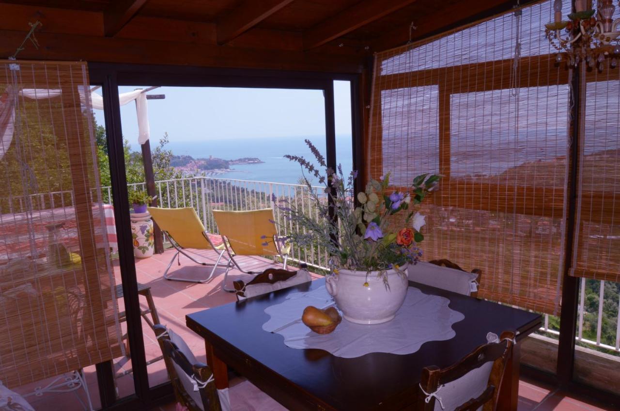 La Pineta Bed & Breakfast Pitelli Eksteriør bilde